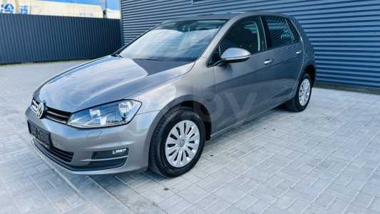 Volkswagen Golf VII