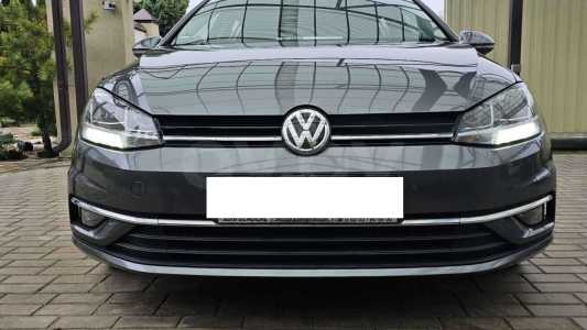 Volkswagen Golf VII