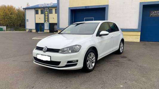 Volkswagen Golf VII