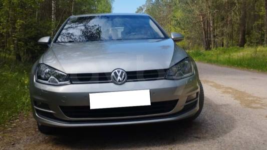 Volkswagen Golf VII