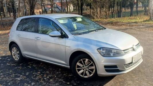 Volkswagen Golf VII