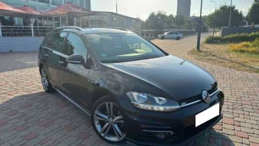 Volkswagen Golf VII Рестайлинг, 2017, пробег 150000 км Volkswagen Golf VII Рестайлинг, 2017, пробег 150000 км