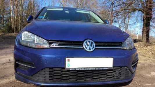 Volkswagen Golf VII Рестайлинг, 2018, пробег 160000 км Volkswagen Golf VII Рестайлинг, 2018, пробег 160000 км