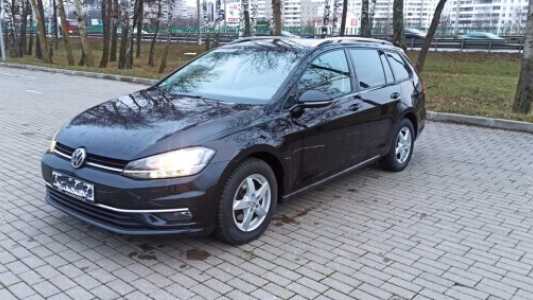 Volkswagen Golf VII Рестайлинг, 2018, пробег 168000 км Volkswagen Golf VII Рестайлинг, 2018, пробег 168000 км