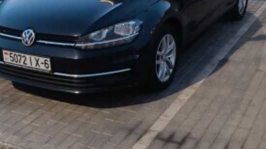Volkswagen Golf VII Рестайлинг, 2018, пробег 200841 км Volkswagen Golf VII Рестайлинг, 2018, пробег 200841 км