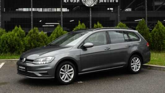 Volkswagen Golf VII Рестайлинг, 2018, пробег 202600 км Volkswagen Golf VII Рестайлинг, 2018, пробег 202600 км