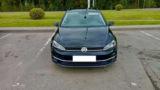 Volkswagen Golf VII Рестайлинг, 2018, пробег 216000 км Volkswagen Golf VII Рестайлинг, 2018, пробег 216000 км