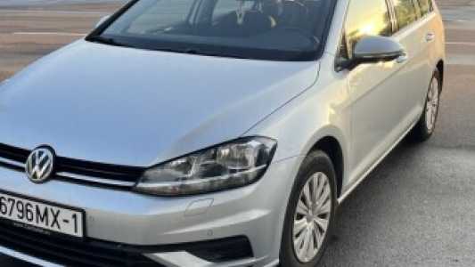 Volkswagen Golf VII  Рестайлинг, 2018, пробег 231930 км