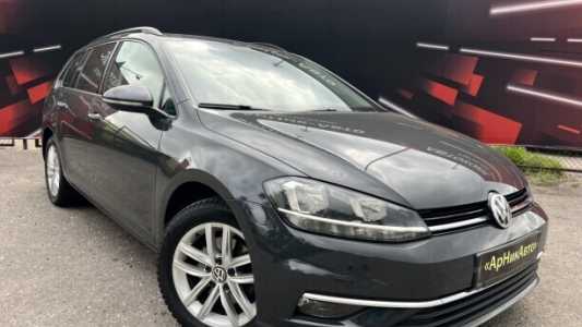 Volkswagen Golf VII Рестайлинг, 2018, пробег 238840 км Volkswagen Golf VII Рестайлинг, 2018, пробег 238840 км