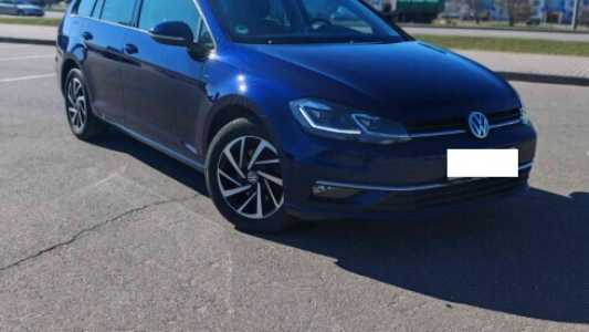 Volkswagen Golf VII Рестайлинг, 2018, пробег 248000 км Volkswagen Golf VII Рестайлинг, 2018, пробег 248000 км