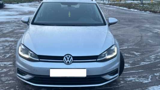 Volkswagen Golf VII Рестайлинг, 2019, пробег 160000 км Volkswagen Golf VII Рестайлинг, 2019, пробег 160000 км