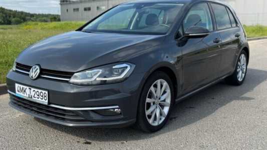 Volkswagen Golf VII Рестайлинг, 2019, пробег 174000 км Volkswagen Golf VII Рестайлинг, 2019, пробег 174000 км