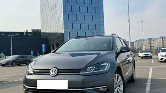 Volkswagen Golf VII Рестайлинг, 2019, пробег 195000 км Volkswagen Golf VII Рестайлинг, 2019, пробег 195000 км