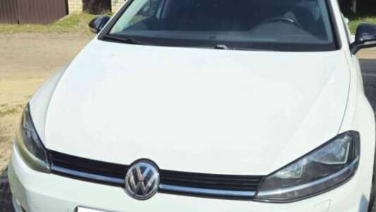 Volkswagen Golf VII Рестайлинг, 2019, пробег 210000 км Volkswagen Golf VII Рестайлинг, 2019, пробег 210000 км