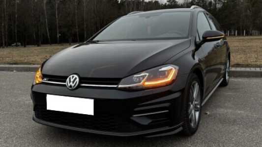 Volkswagen Golf VII Рестайлинг, 2019, пробег 217000 км Volkswagen Golf VII Рестайлинг, 2019, пробег 217000 км