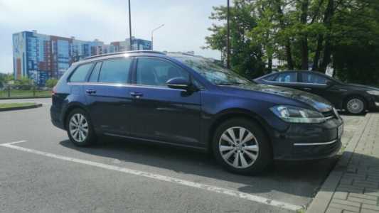 Volkswagen Golf VII Рестайлинг, 2019, пробег 230000 км Volkswagen Golf VII Рестайлинг, 2019, пробег 230000 км