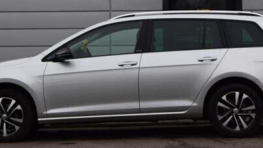 Volkswagen Golf VII Рестайлинг, 2019, пробег 240000 км Volkswagen Golf VII Рестайлинг, 2019, пробег 240000 км