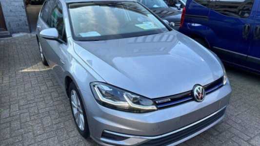 Volkswagen Golf VII Рестайлинг, 2019, пробег 260000 км Volkswagen Golf VII Рестайлинг, 2019, пробег 260000 км