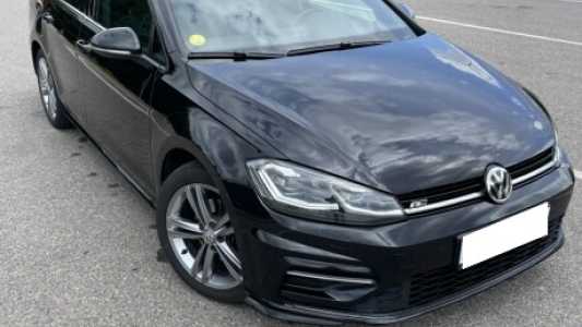 Volkswagen Golf VII Рестайлинг, 2019, пробег 275000 км Volkswagen Golf VII Рестайлинг, 2019, пробег 275000 км