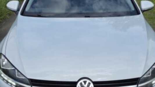 Volkswagen Golf VII Рестайлинг, 2020, пробег 115700 км Volkswagen Golf VII Рестайлинг, 2020, пробег 115700 км