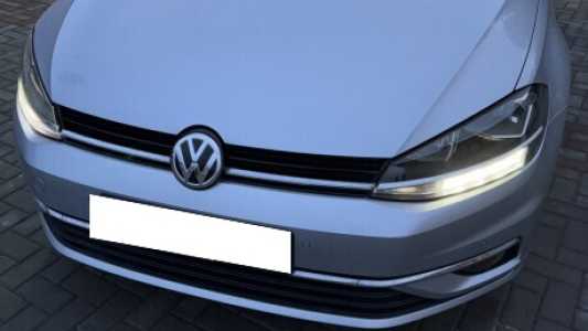 Volkswagen Golf VII Рестайлинг, 2020, пробег 215000 км Volkswagen Golf VII Рестайлинг, 2020, пробег 215000 км