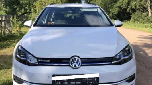 Volkswagen Golf VII Рестайлинг, 2020, пробег 85500 км Volkswagen Golf VII Рестайлинг, 2020, пробег 85500 км