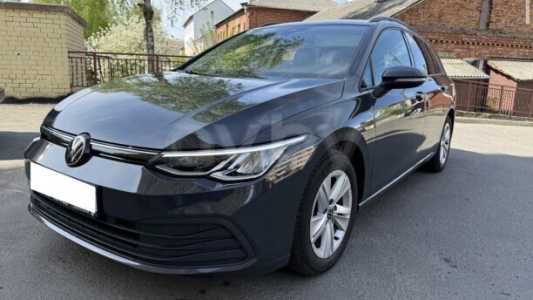 Volkswagen Golf VIII, 2021, пробег 115000 км Volkswagen Golf VIII, 2021, пробег 115000 км