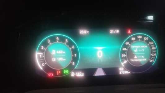 Volkswagen Golf VIII, 2021, пробег 37390 км Volkswagen Golf VIII, 2021, пробег 37390 км