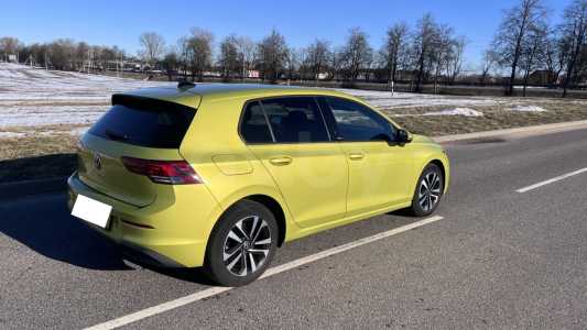 Volkswagen Golf VIII