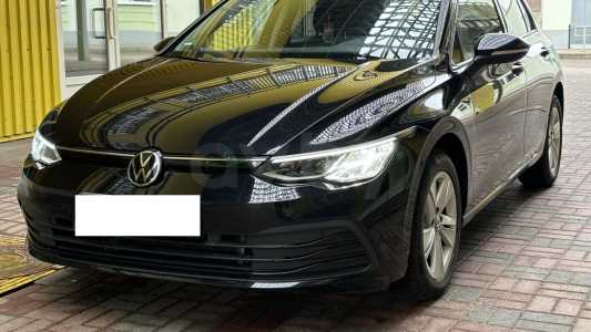 Volkswagen Golf VIII