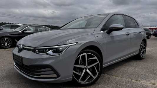 Volkswagen Golf VIII