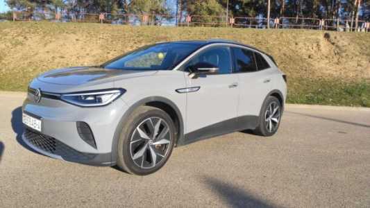 Volkswagen ID.4 , 2021, пробег 69800 км