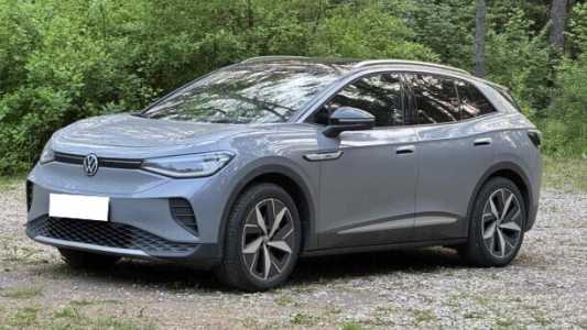 Volkswagen ID.4 , 2022, пробег 46000 км