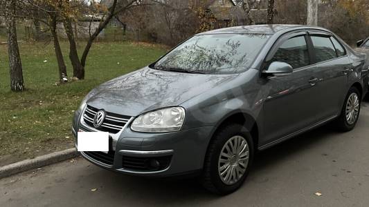 Volkswagen Jetta V