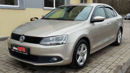 Volkswagen Jetta VI