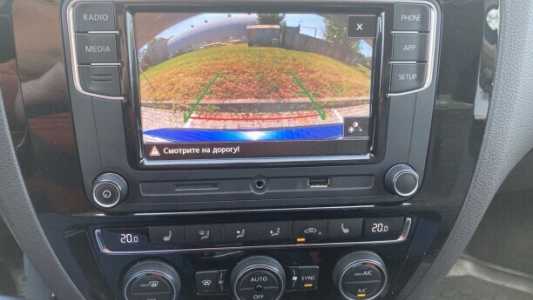 Volkswagen Jetta VI Рестайлинг, 2018, пробег 90000 км Volkswagen Jetta VI Рестайлинг, 2018, пробег 90000 км