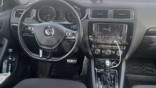 Volkswagen Jetta VI Рестайлинг