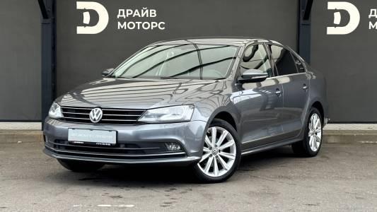 Volkswagen Jetta VI Рестайлинг