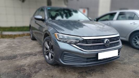 Volkswagen Jetta VII Рестайлинг