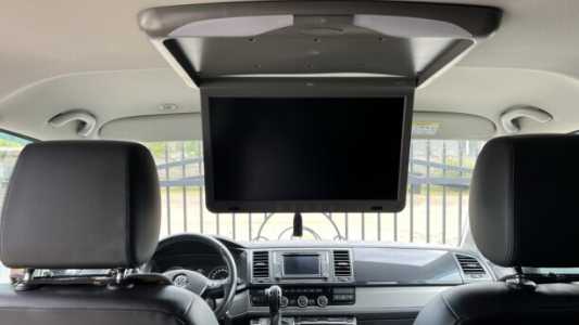 Volkswagen Multivan T6, 2016, пробег 300000 км Volkswagen Multivan T6, 2016, пробег 300000 км