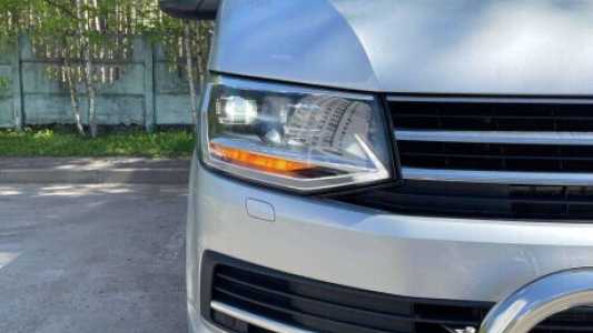 Volkswagen Multivan T6, 2018, пробег 296000 км Volkswagen Multivan T6, 2018, пробег 296000 км