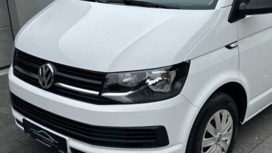 Volkswagen Multivan T6, 2019, пробег 247000 км Volkswagen Multivan T6, 2019, пробег 247000 км