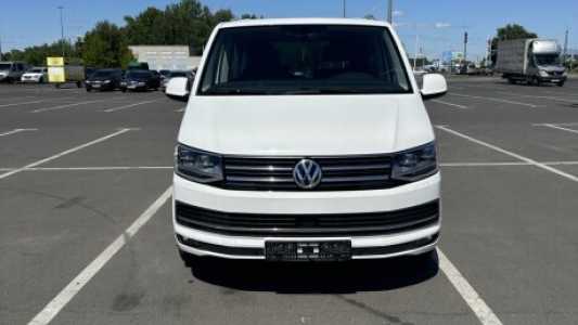 Volkswagen Multivan T6, 2019, пробег 254000 км Volkswagen Multivan T6, 2019, пробег 254000 км