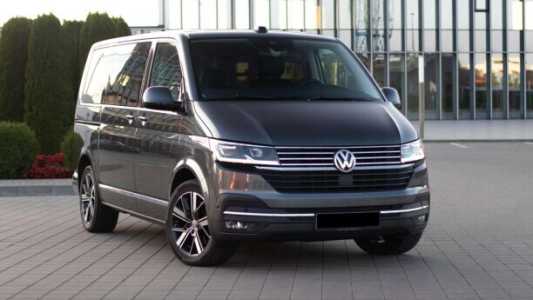 Volkswagen Multivan T6.1, 2021, пробег 193000 км Volkswagen Multivan T6.1, 2021, пробег 193000 км