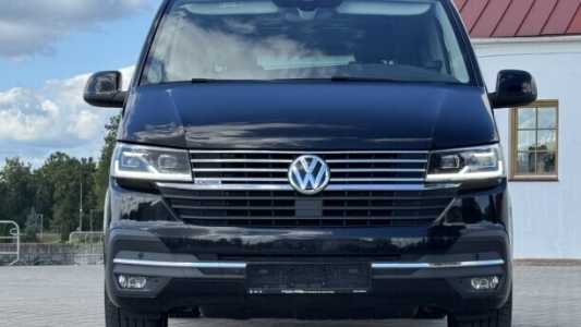 Volkswagen Multivan T6.1, 2021, пробег 49000 км Volkswagen Multivan T6.1, 2021, пробег 49000 км