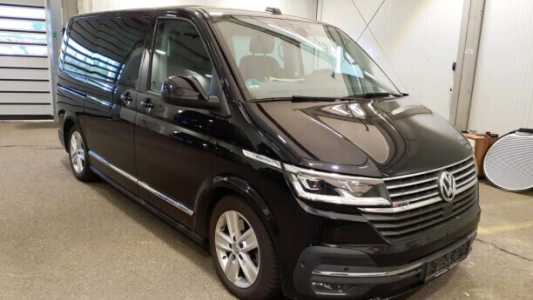 Volkswagen Multivan T6.1, 2021, пробег 78000 км Volkswagen Multivan T6.1, 2021, пробег 78000 км