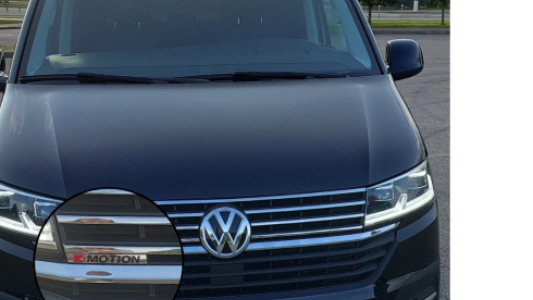 Volkswagen Multivan T6.1, 2023, пробег 111000 км Volkswagen Multivan T6.1, 2023, пробег 111000 км