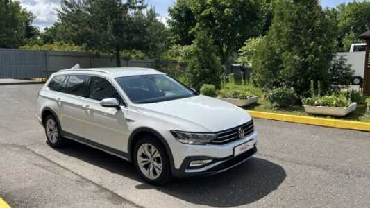 Volkswagen Passat Alltrack B8  Рестайлинг, 2019, пробег 188000 км