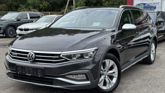 Volkswagen Passat Alltrack B8  Рестайлинг, 2020, пробег 100000 км