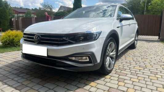 Volkswagen Passat Alltrack B8  Рестайлинг, 2020, пробег 161000 км
